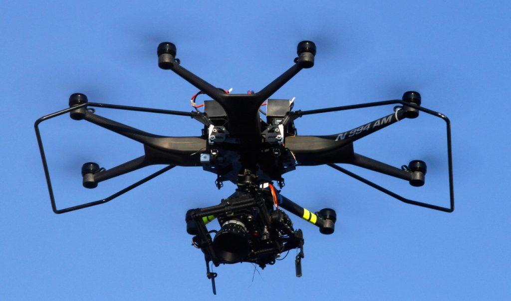 Technology: How Far Can a Drone Fly?插图2